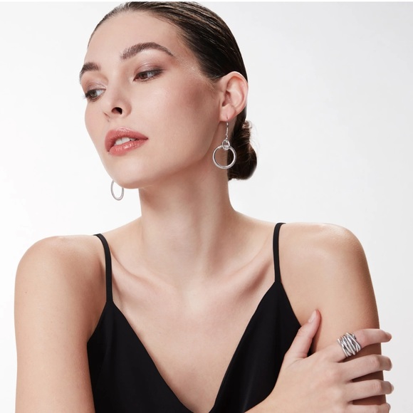 NWT Judith Ripka Eternity Interlocking Knot Hoop Earrings - Picture 10 of 11